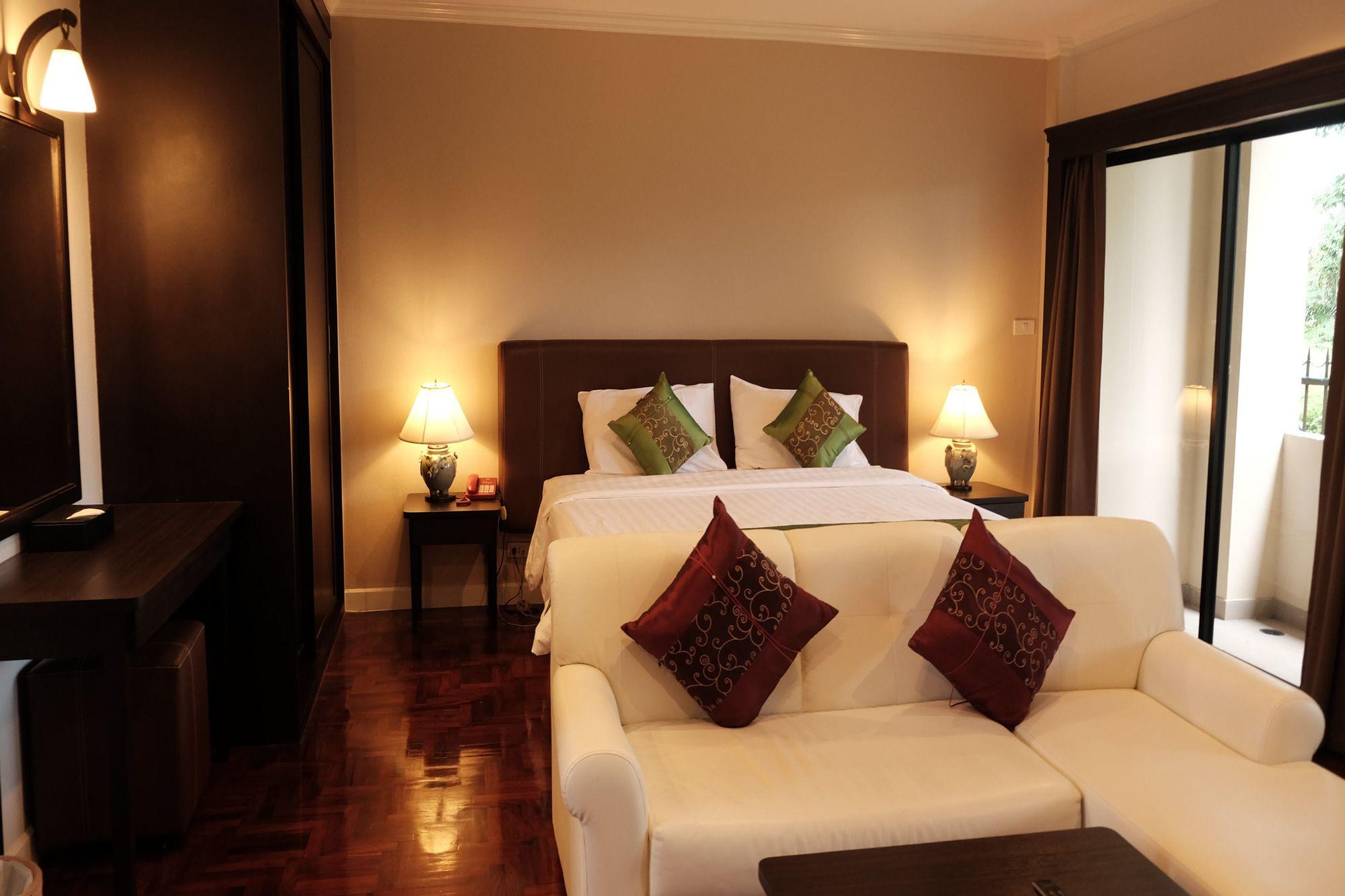Grand Garden Hotel & Residence Rayong Exterior foto
